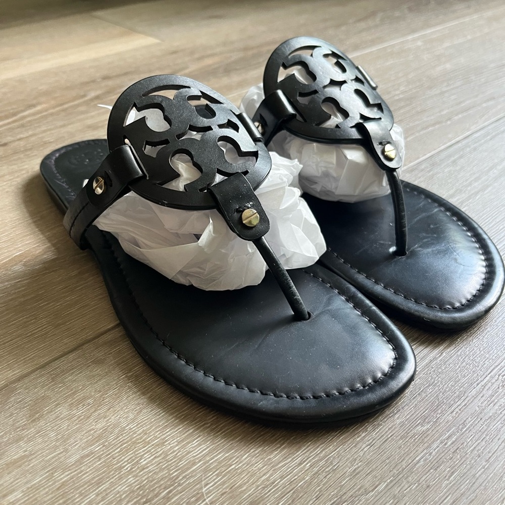 Tory Burch Miller Leather Perfect Black Sandals 10